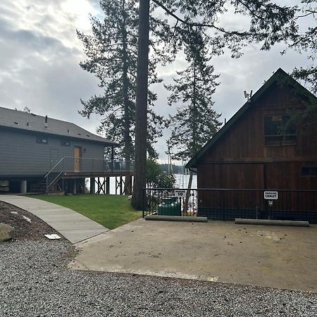 Pender Harbour Resort & Marina Garden Bay Exterior foto