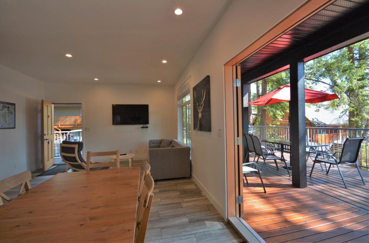 Pender Harbour Resort & Marina Garden Bay Exterior foto
