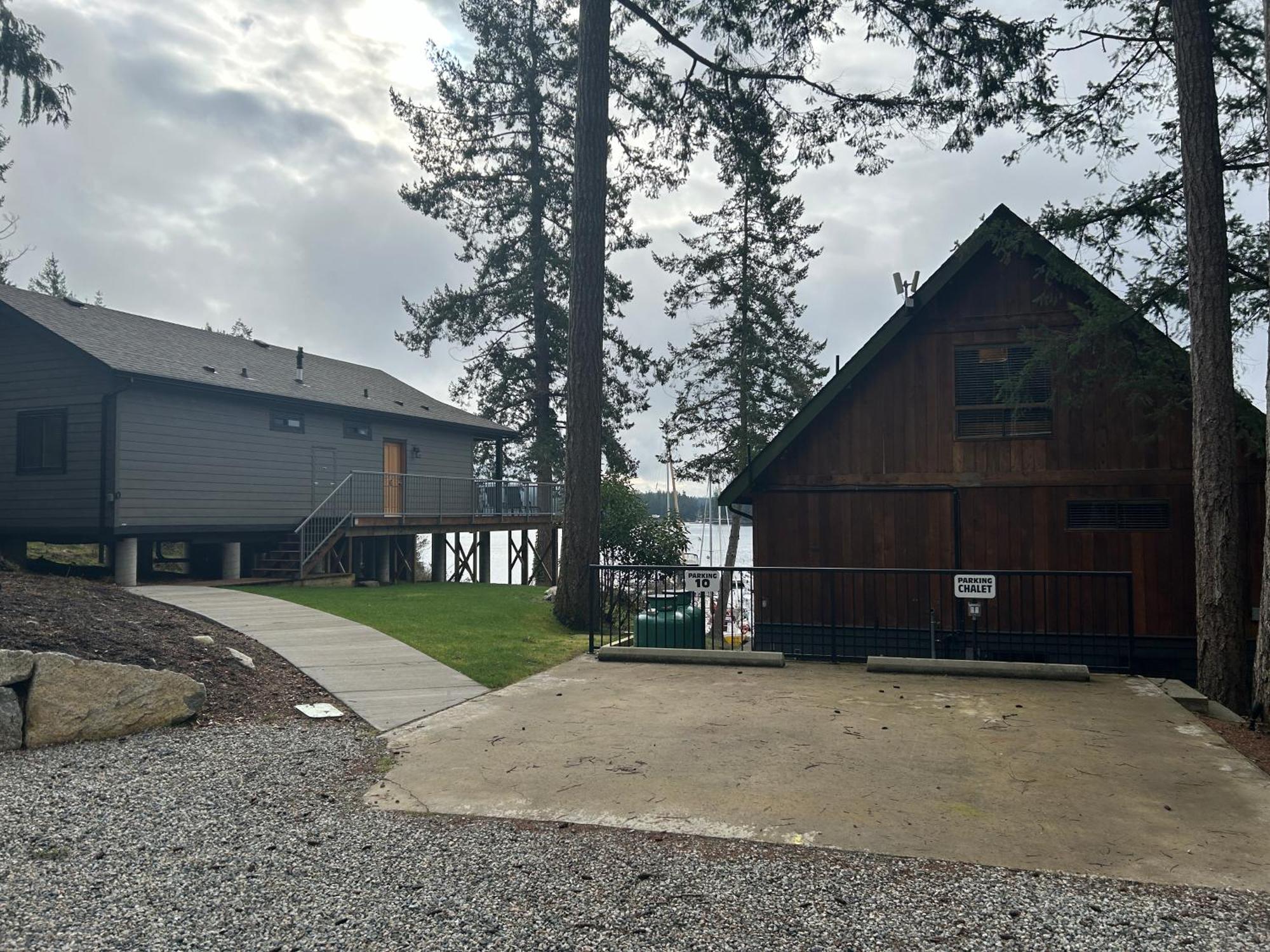 Pender Harbour Resort & Marina Garden Bay Exterior foto